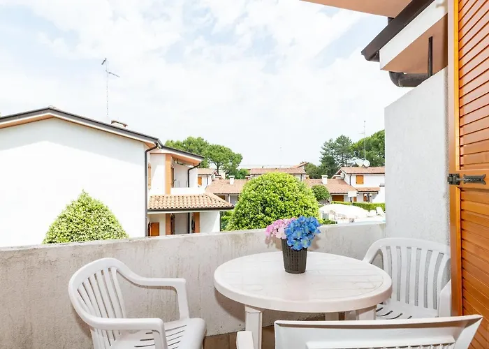 Sole B アパート *